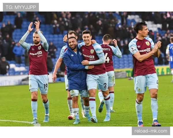 伯恩利新赛季展望：状态回暖能否助其突围英超重围再创佳绩？