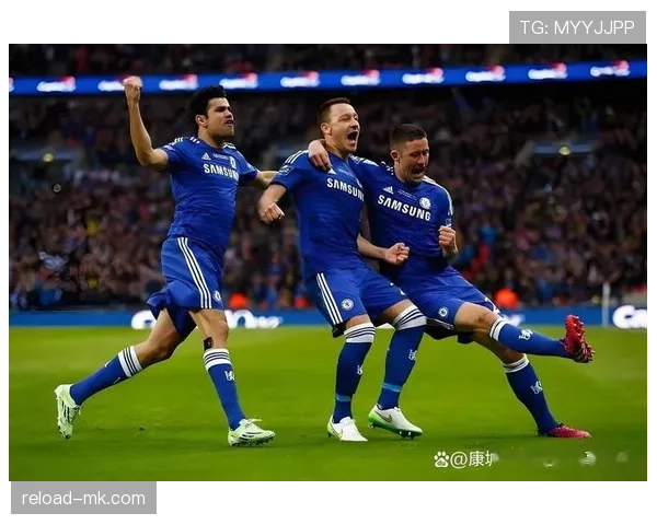 切尔西争四竞争形势复杂,多队混战致格局持续波动 切尔西争四竞争形势复杂,多队混战致格局持续波动